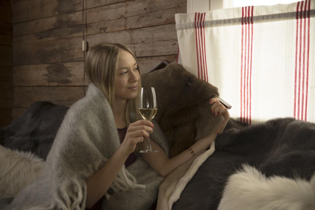 Hotel Aurora Estate Ylläsjärvi Zewnętrze zdjęcie